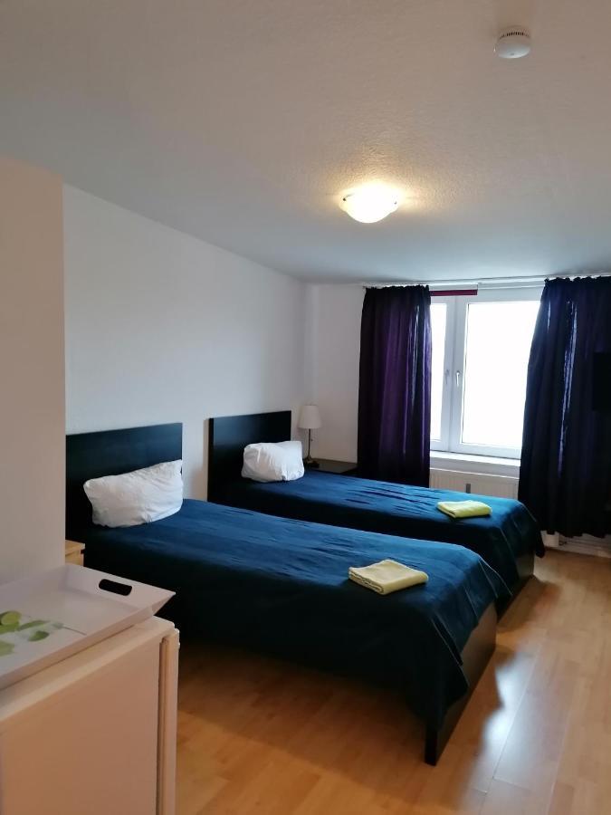 Loewen Unterkunft Braunschweig Esterno foto